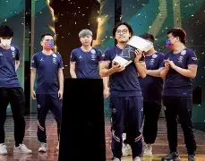 蒂姆在TL比赛中夺冠，官方发布新规引发热议！